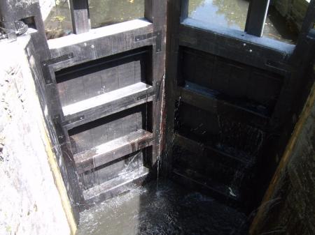 Lock gate renew-Resolven. Lock full Lock gate renew-Resolven. Lock full