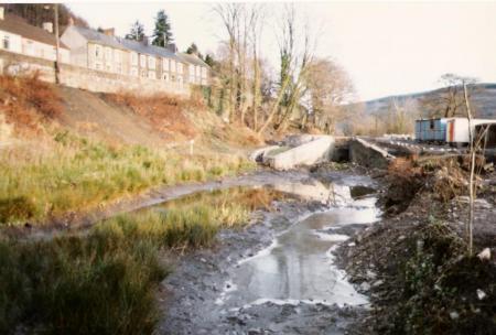Resolven Canal 2 Resolven Canal 2